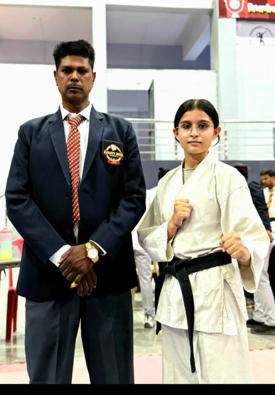 K. K. Wagh’s Mrunmayee Bags Gold at the District-Level Karate Championship!
